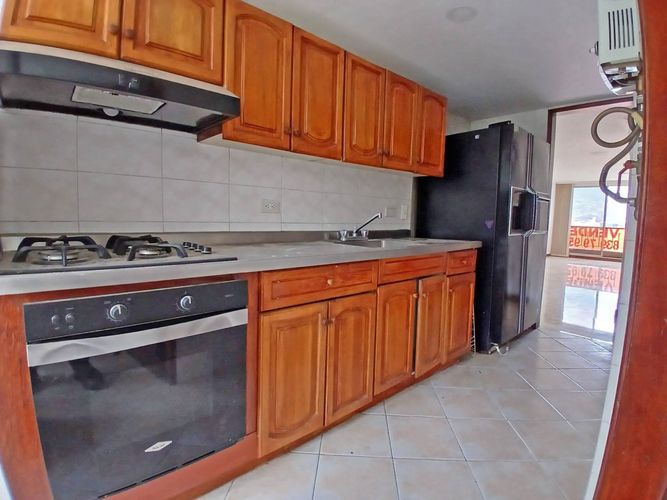 Apartamento en venta en Castropol, Medellín · foto 7 de 18