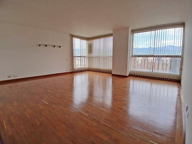 Apartamento en venta en Castropol, Medellín · foto 13 de 18