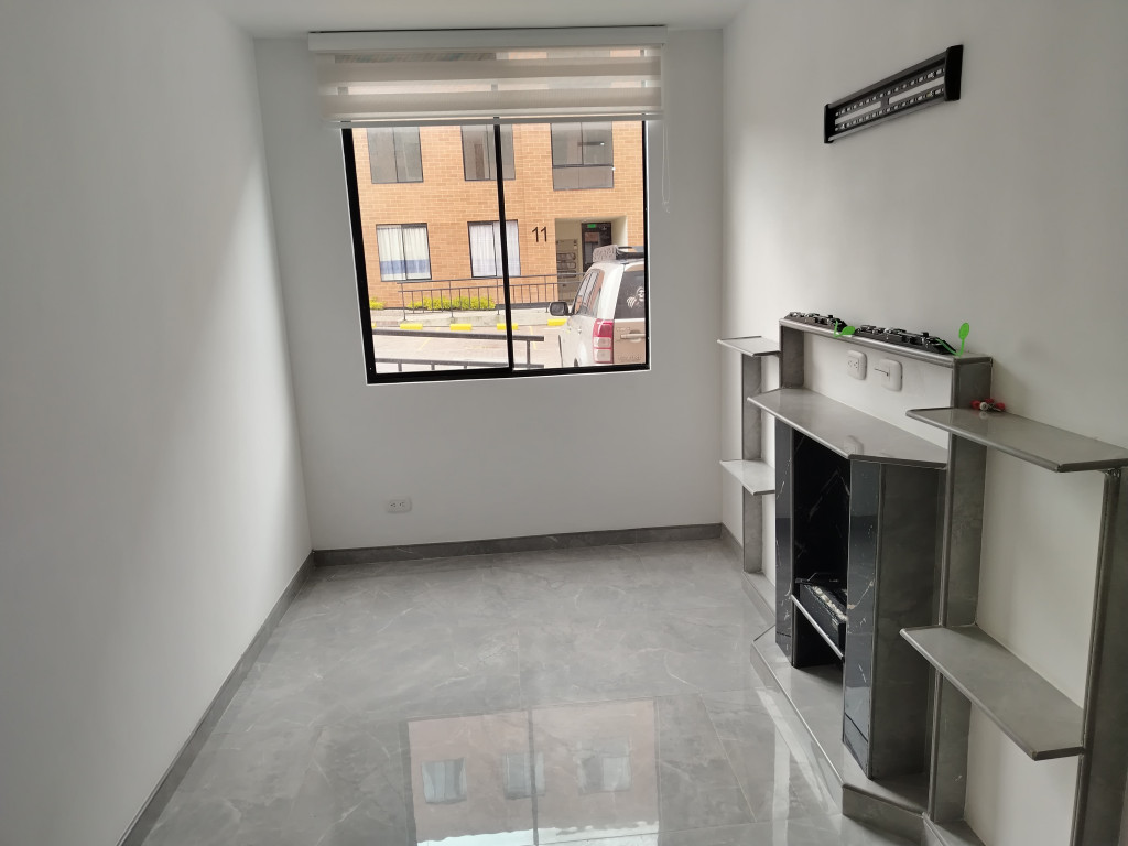 Apartamento en arriendo en Centro, La Calera · foto 4 de 24