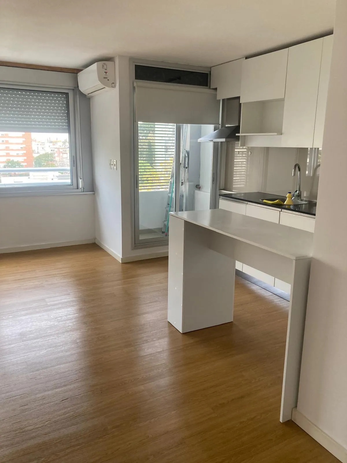 ALQUILER Apartamento Monoambiente Ubicado en Malvín Nuevo