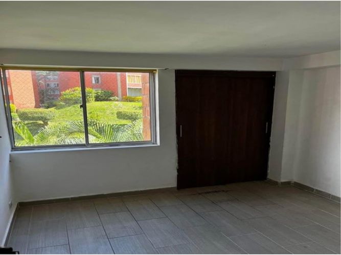 Apartamento de 3 alcobas en venta en Antonio Nariño, Medellín, 67 m² · foto 15 de 20