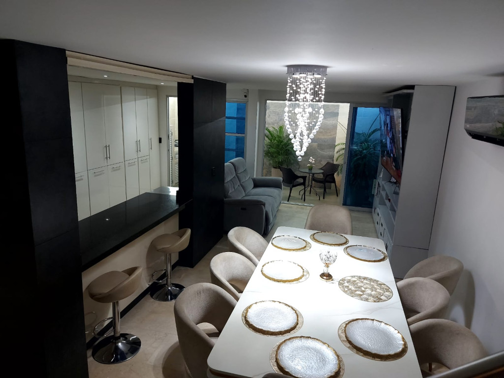 Casa en venta en La Riviera, Cúcuta · foto 3 de 24