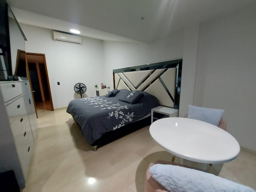 Casa en venta en La Riviera, Cúcuta · foto 7 de 24