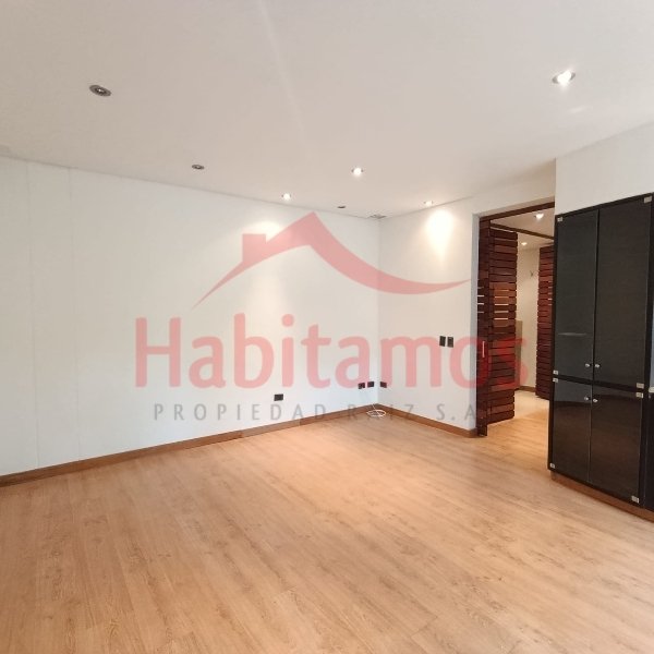 Apartamento en arriendo en El Tesoro, Medellín · foto 2 de 15
