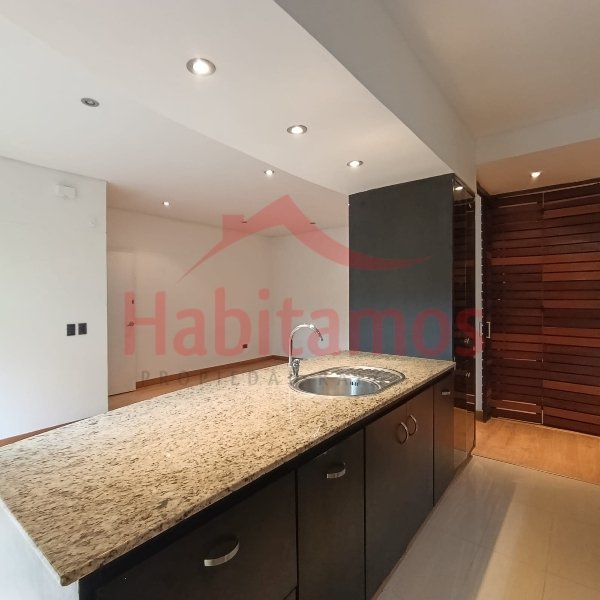 Apartamento en arriendo en El Tesoro, Medellín · foto 6 de 15