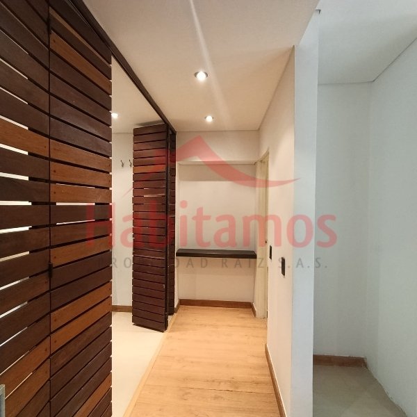 Apartamento en arriendo en El Tesoro, Medellín · foto 8 de 15