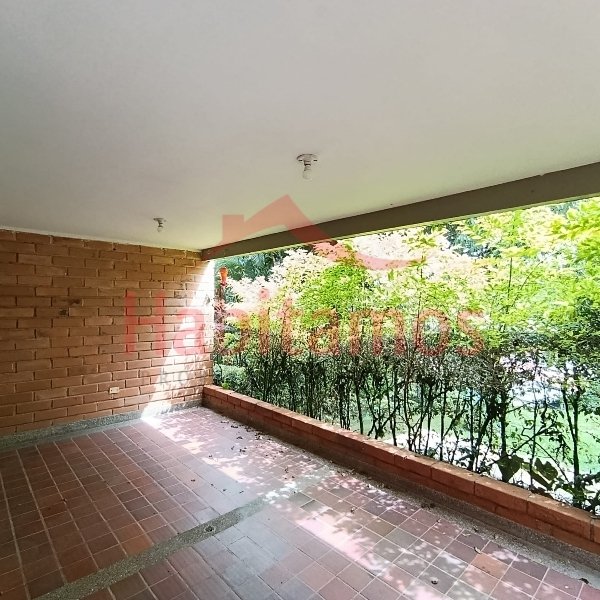 Apartamento en arriendo en El Tesoro, Medellín · foto 10 de 15