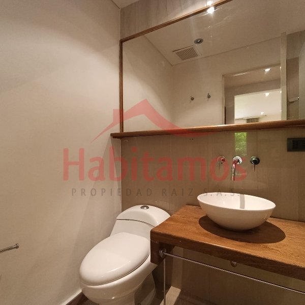 Apartamento en arriendo en El Tesoro, Medellín · foto 13 de 15