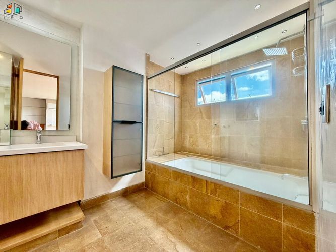 Apartamento de 4 alcobas en arriendo en El Poblado, Medellín, 170 m² · foto 24 de 24