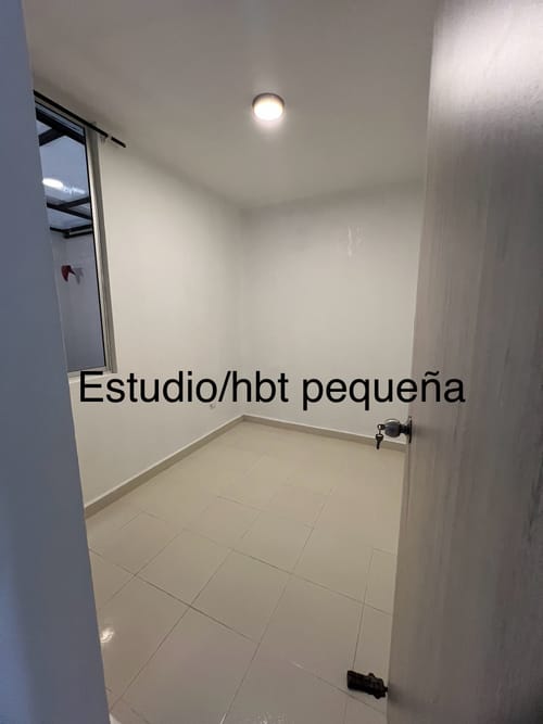 Apartamento de 3 alcobas en venta en Cr. Chilacoa, Armenia, 50 m² · foto 7 de 13