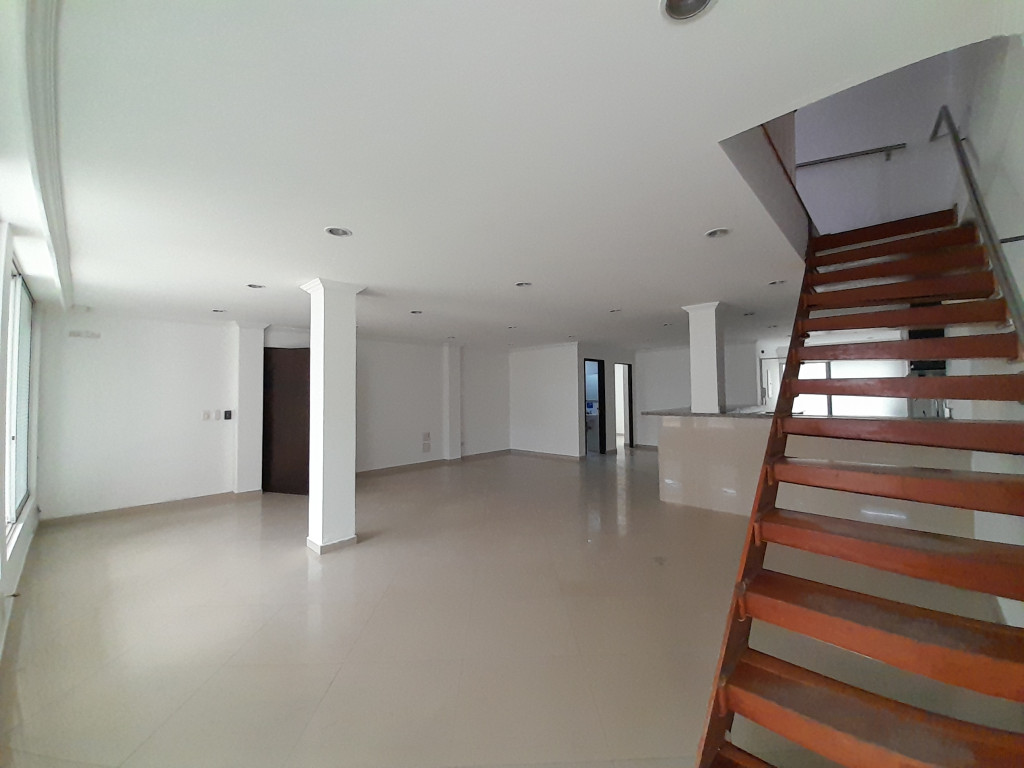 Casa en venta en Villa Del Prado, Bogotá · foto 8 de 21