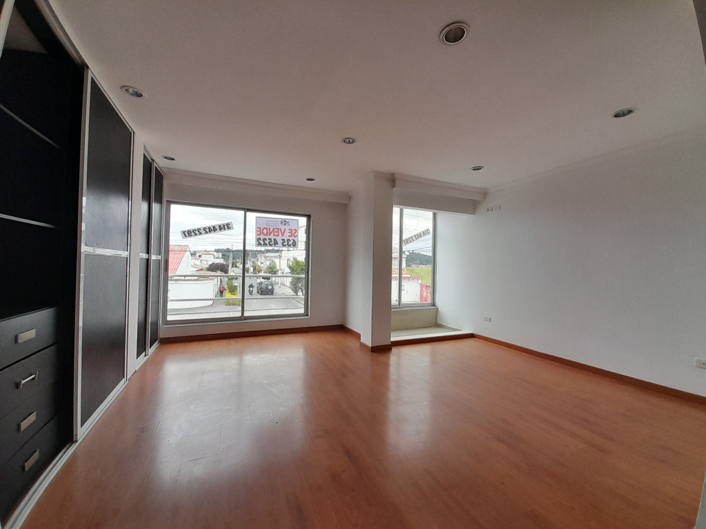 Casa en venta en Villa Del Prado, Bogotá · foto 14 de 21