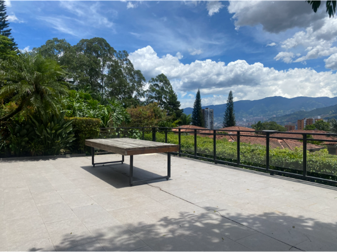 Casa de 4 alcobas en venta en Cola Del Zorro, Medellín, 450 m² · foto 6 de 7