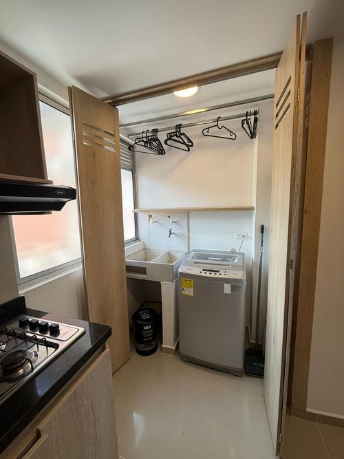 Apartamento de 2 alcobas en arriendo en Las Acacias, Medellín, 60 m² · foto 8 de 10