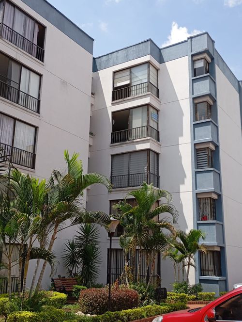 Apartamento de 3 alcobas en venta en El Ingenio, Cali, 70 m² · foto 3 de 24