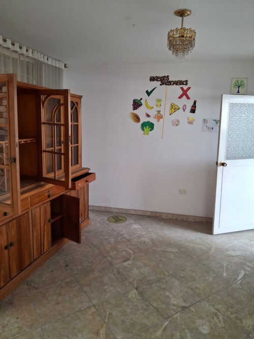 Casa en venta en Los Alcazares, Bogotá · foto 12 de 19