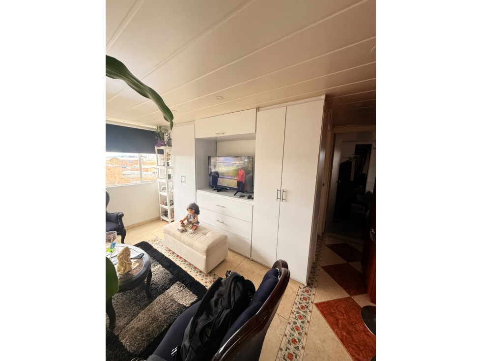 Apartamento en venta en Villa Gladys, Bogotá · foto 2 de 16