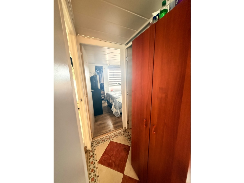 Apartamento en venta en Villa Gladys, Bogotá · foto 8 de 16