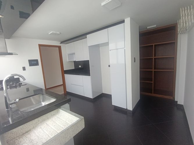 Apartamento de 3 alcobas en venta en La Soledad, Bogotá, 102 m² · foto 9 de 17
