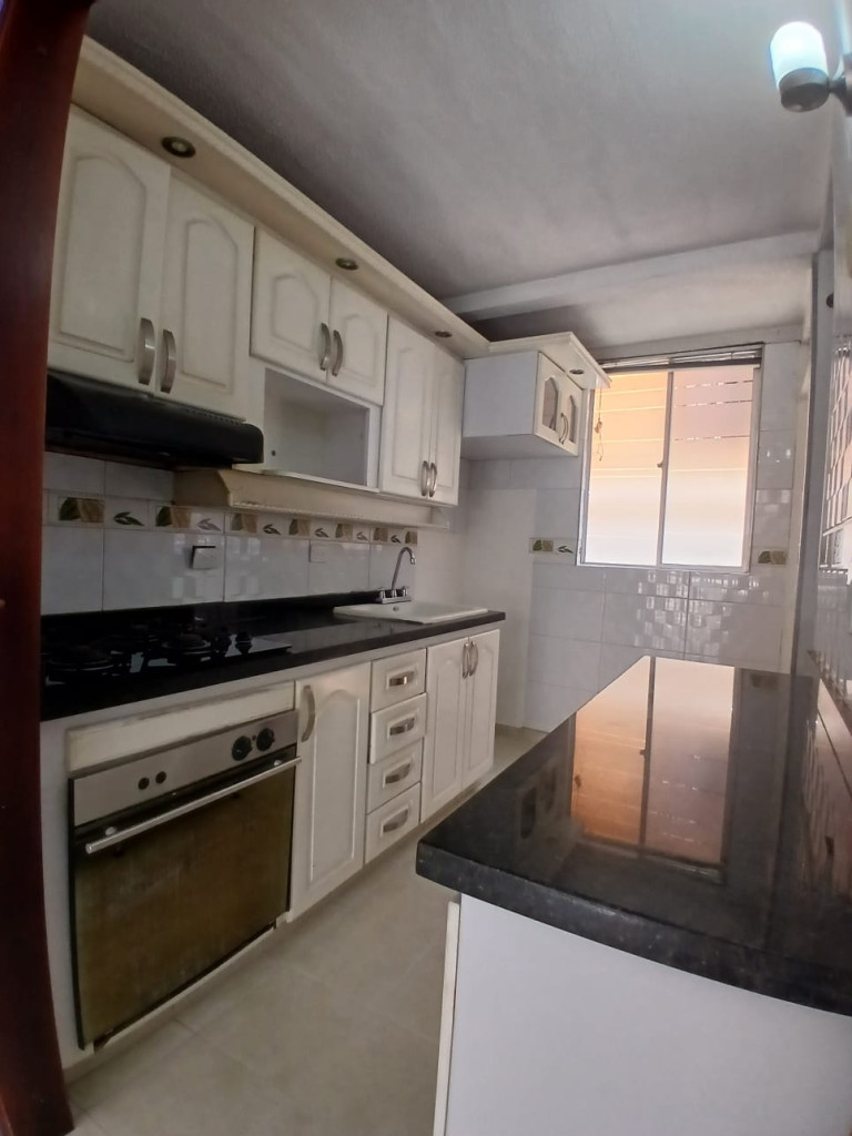 Casa en venta en Zona Deportiva Villa Olimpica, Pereira · foto 7 de 14