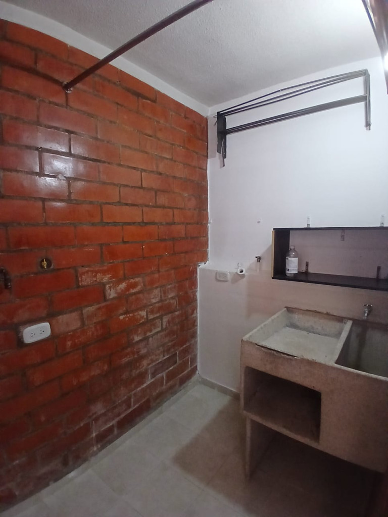 Casa en venta en Zona Deportiva Villa Olimpica, Pereira · foto 8 de 14