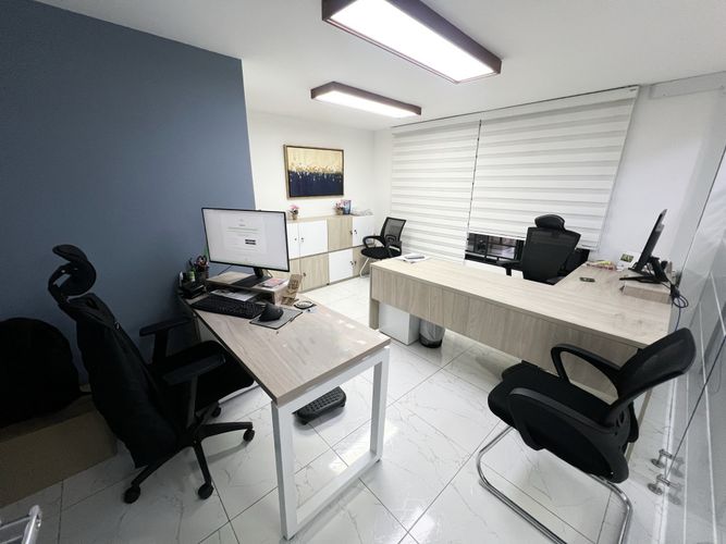 Casa en venta en Santa Barbara Oriental, Bogotá · foto 4 de 15