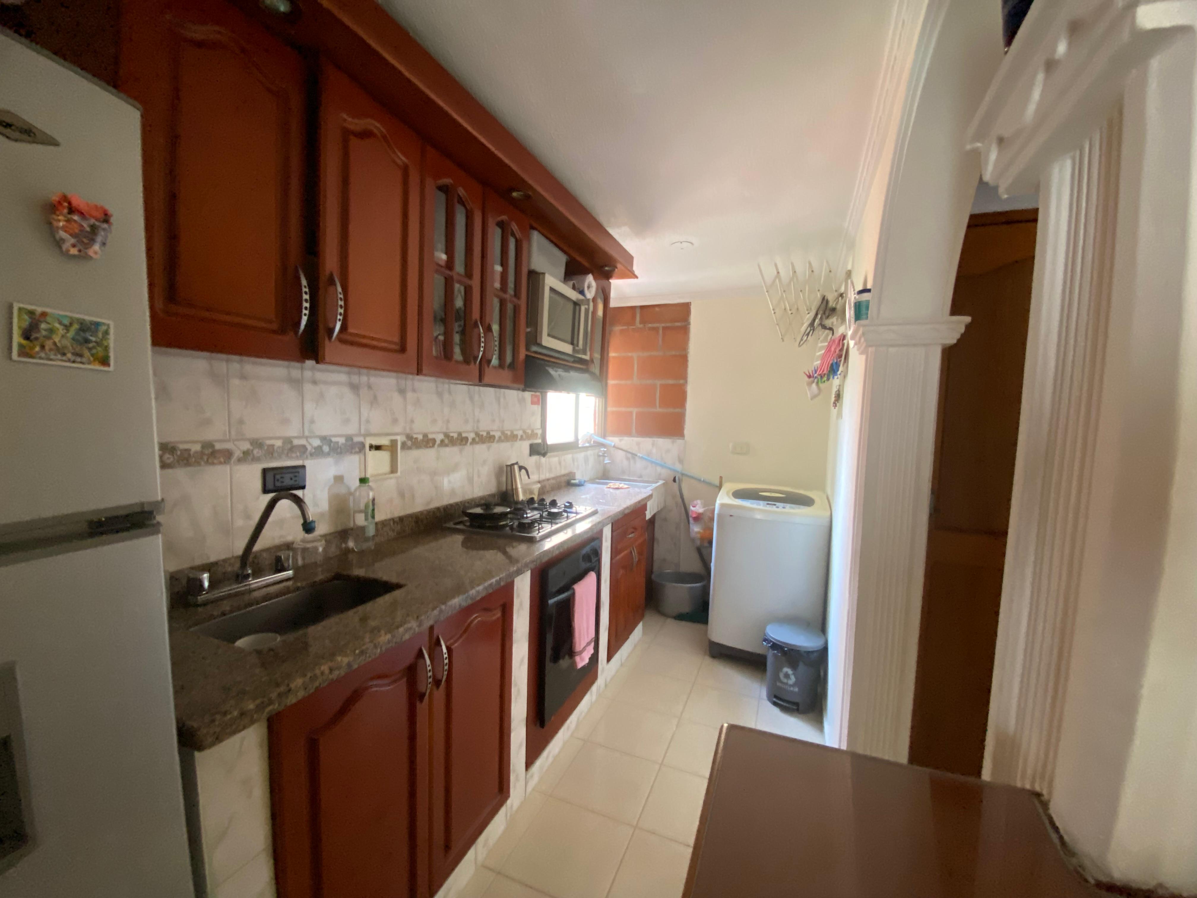 Apartamento en venta en Boston, Medellín 2