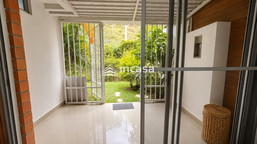 Casa de 3 alcobas en venta en Sector Cañaveralejo Guadalupe, Cali, 150 m² · foto 8 de 15