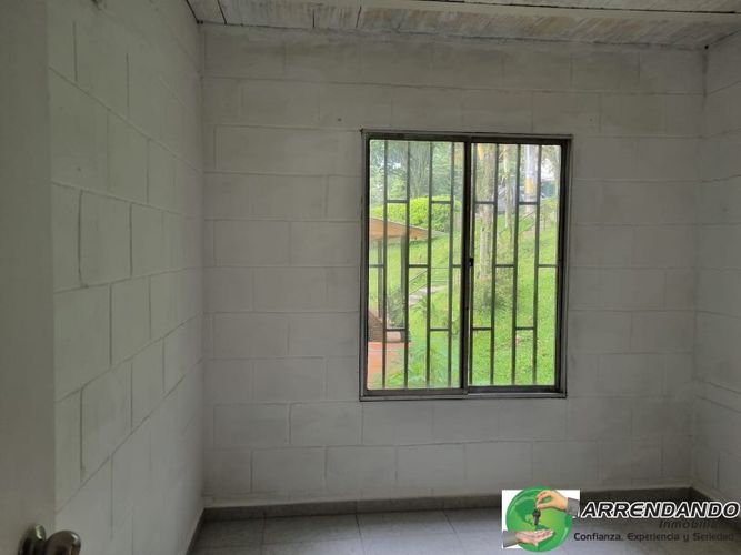 Casa de 4 alcobas en venta en Cataluña, Medellín, 78 m² · foto 11 de 21