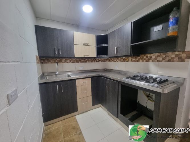 Casa de 4 alcobas en venta en Cataluña, Medellín, 78 m² · foto 16 de 21