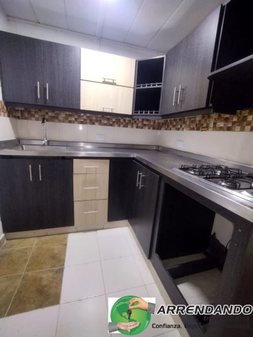 Casa de 4 alcobas en venta en Cataluña, Medellín, 78 m² · foto 17 de 21