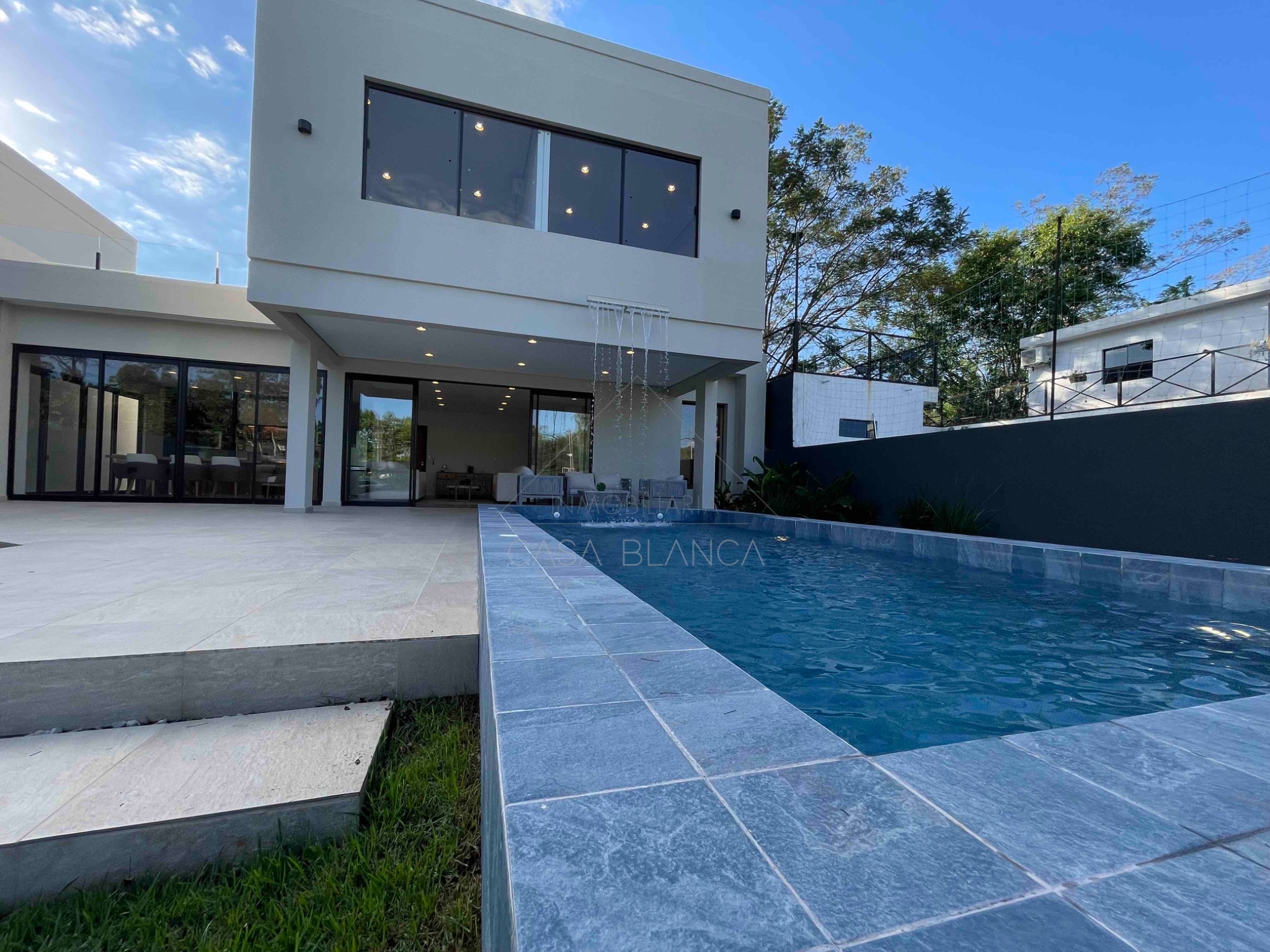 Casa a la venta en San Bernardino a pasos del Hotel Los Alpes — foto 2