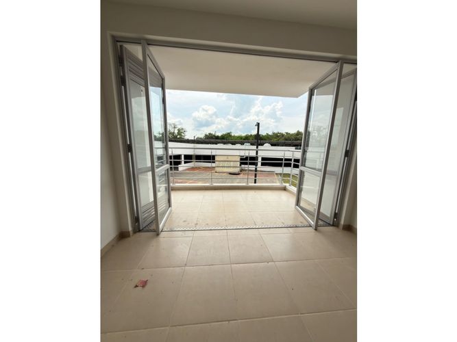 Apartamento de 2 alcobas en venta en Aqualina Orange, Girardot, 60 m² · foto 7 de 10