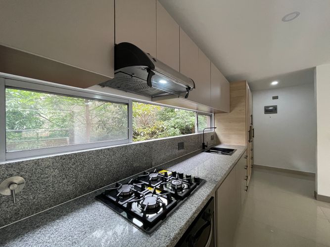 Apartamento de 3 alcobas en venta en El Diamante No. 2, Medellín, 103 m² · foto 21 de 22