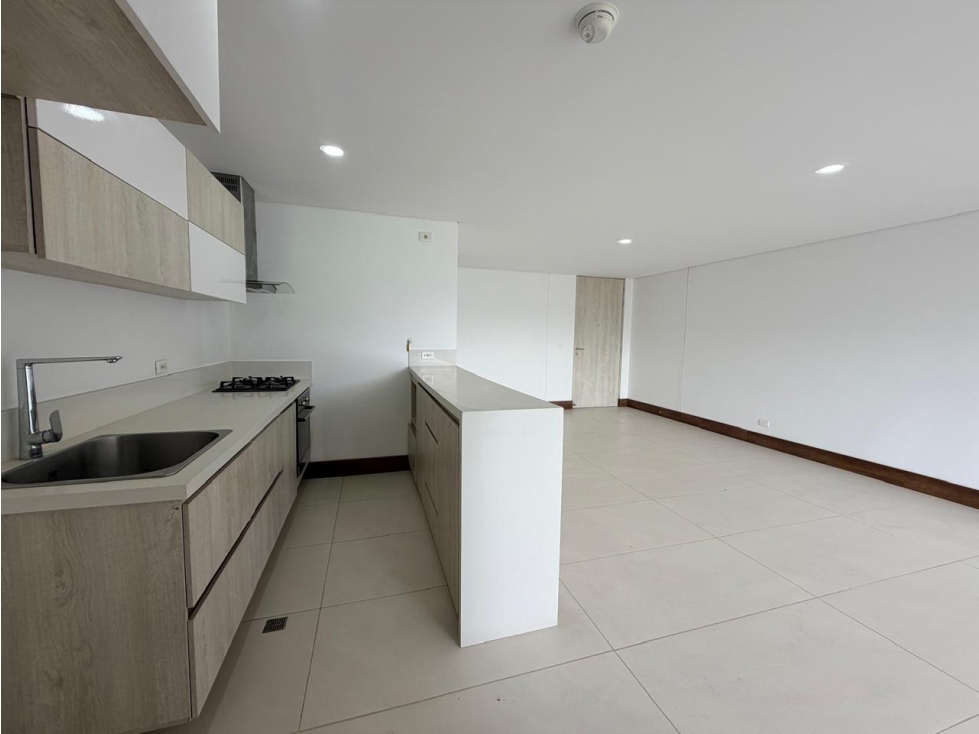 Apartamento en venta en Las Lomitas, Sabaneta · foto 4 de 18