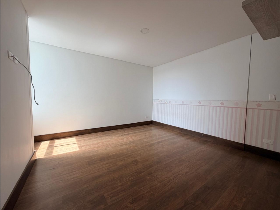Apartamento en venta en Las Lomitas, Sabaneta · foto 8 de 18