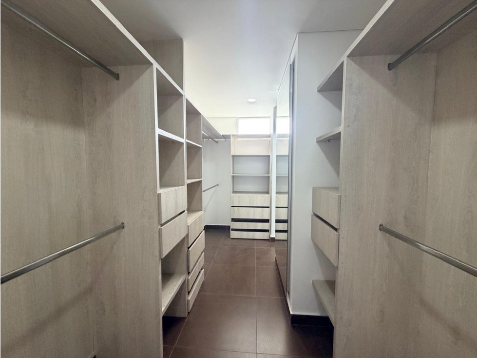 Apartamento en venta en Las Lomitas, Sabaneta · foto 11 de 18