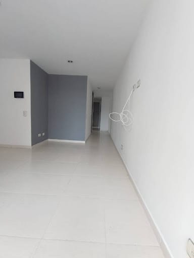 Apartamento de 3 alcobas en venta en Calle Del Banco, Sabaneta, 68 m² · foto 15 de 19