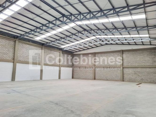 Bodega en arriendo en La Mosquita, Guarne, 990 m² · foto 3 de 12