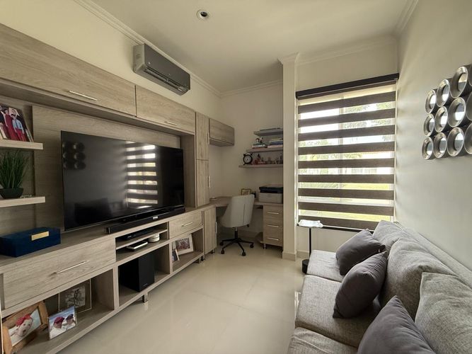 Casa de 3 alcobas en venta en El Castillo, Jamundí, 190 m² · foto 6 de 18