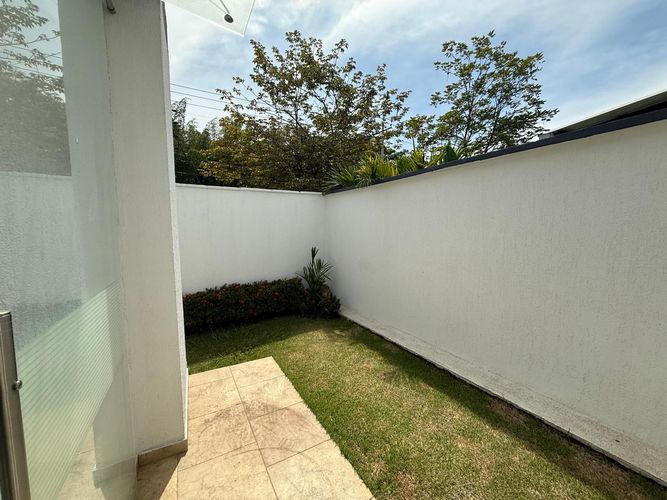 Casa de 3 alcobas en venta en El Castillo, Jamundí, 190 m² · foto 13 de 18