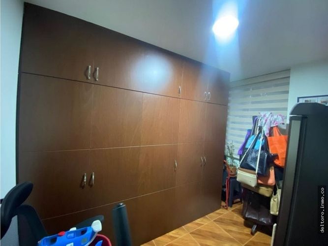 Apartamento de 4 alcobas en venta en Loma Del Indio, Medellín, 89 m² · foto 14 de 24