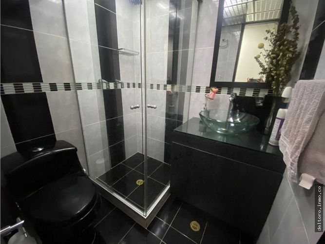 Apartamento de 4 alcobas en venta en Loma Del Indio, Medellín, 89 m² · foto 17 de 24