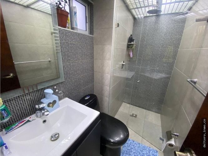 Apartamento de 4 alcobas en venta en Loma Del Indio, Medellín, 89 m² · foto 16 de 24