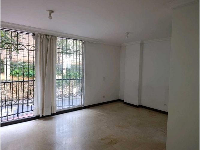 Apartamento de 2 alcobas en venta en Astorga, Medellín, 93 m² · foto 4 de 21