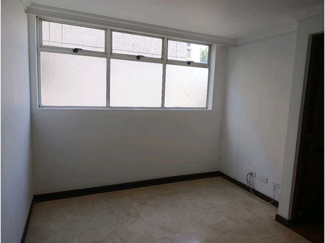 Apartamento de 2 alcobas en venta en Astorga, Medellín, 93 m² · foto 10 de 21