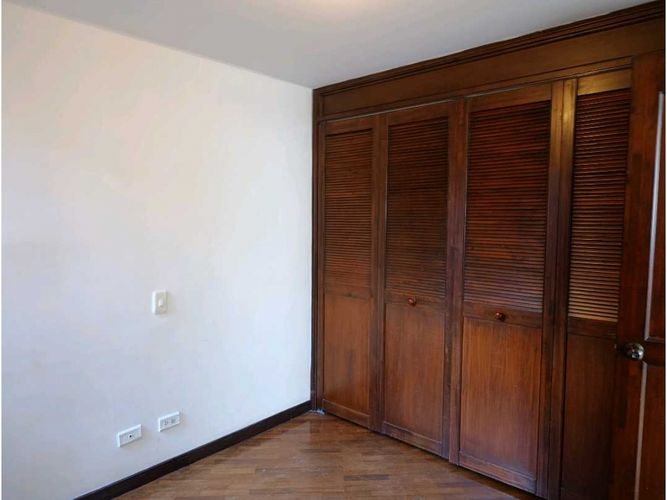Apartamento de 2 alcobas en venta en Astorga, Medellín, 93 m² · foto 11 de 21