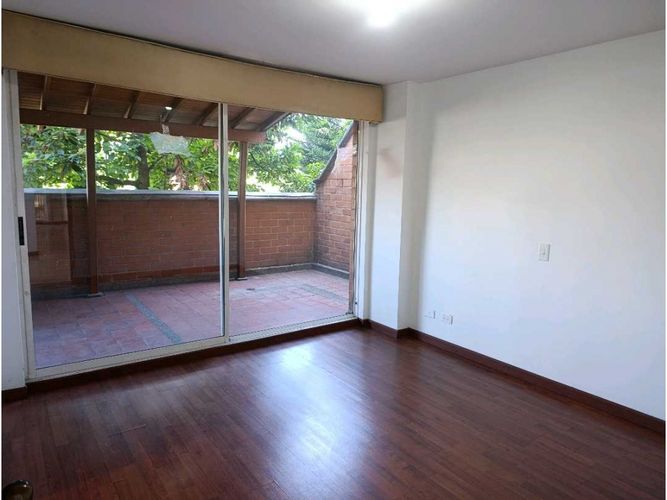 Apartamento de 2 alcobas en venta en Astorga, Medellín, 93 m² · foto 12 de 21