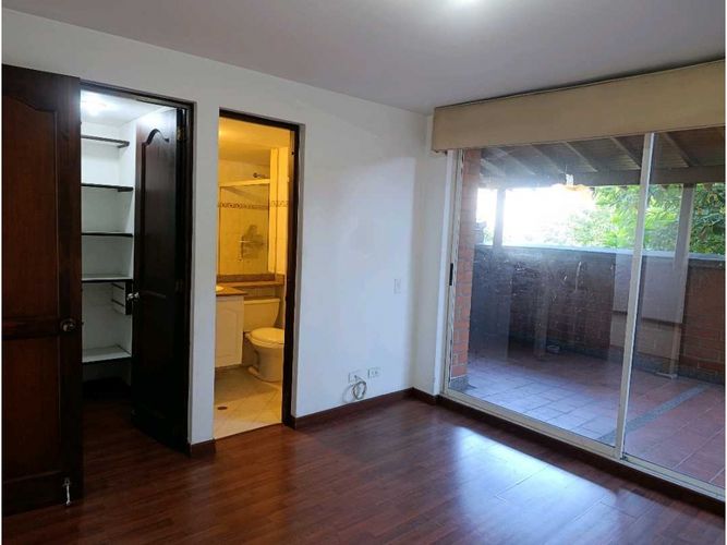 Apartamento de 2 alcobas en venta en Astorga, Medellín, 93 m² · foto 13 de 21