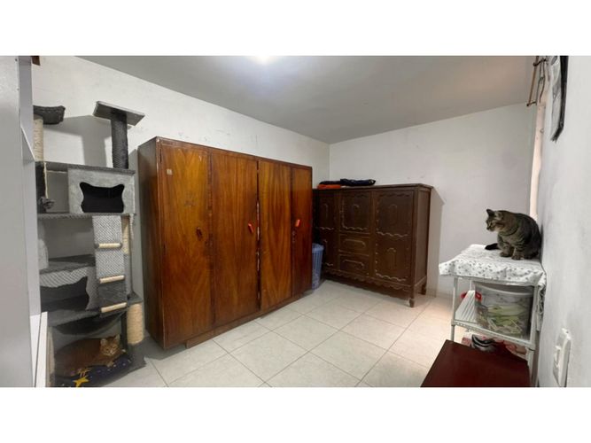 Casa de 4 alcobas en venta en Cataluña, Medellín, 156 m² · foto 4 de 16